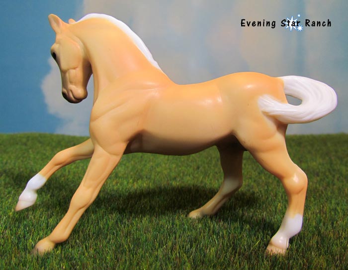 Breyer Stablemate Warmblood