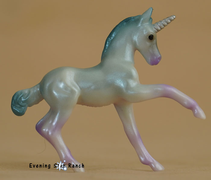 Breyer Stablemate Frisky Foal 6052