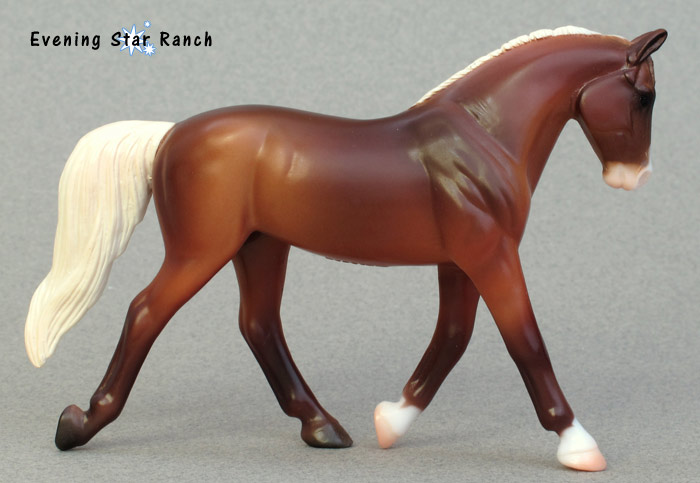 Breyer Stablemate Trotting Warmblood 410528