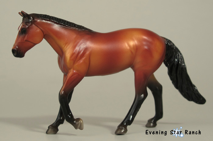 Breyer Stablemate Loping QH - 5886