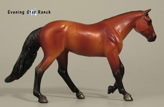Breyer Stablemate Loping QH - 5886