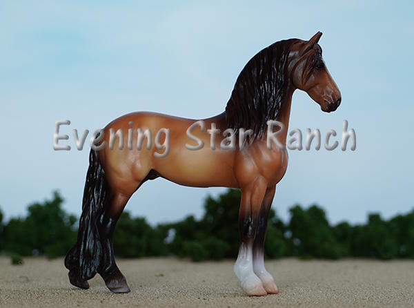 Breyer Stablemate Standing Friesian - 6924