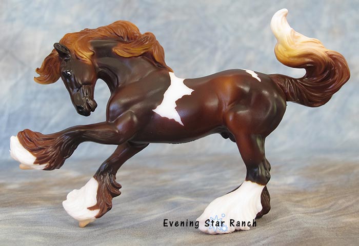 Breyer Stablemate Gypsy Vanner 711340 Toe-Tapper
