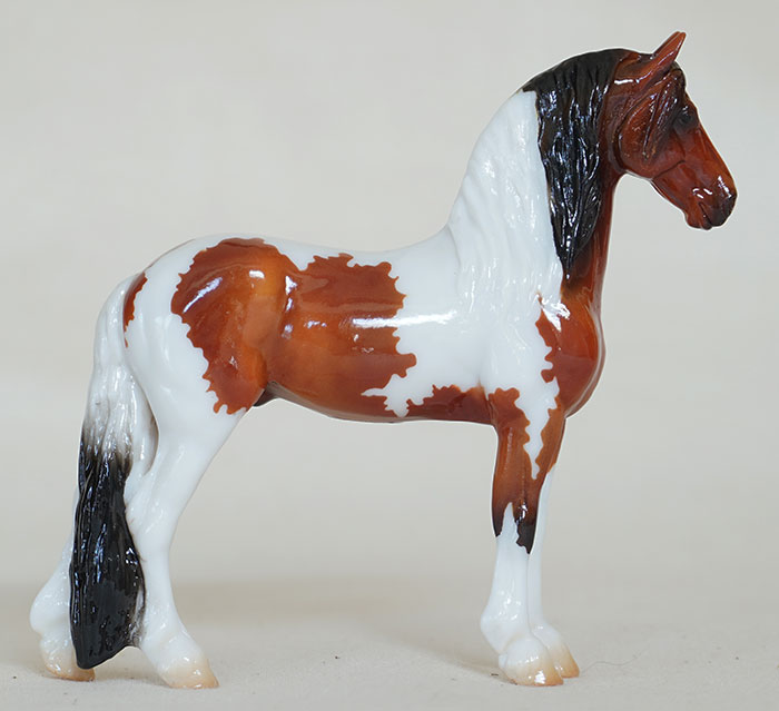 Breyer Stablemate Standing Friesian 712448 Ellington