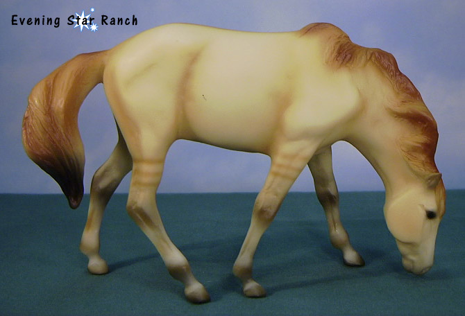 Breyer Classic Rojo 4812