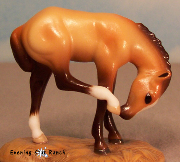 Breyer Stablemate Scratching Foal - 8140