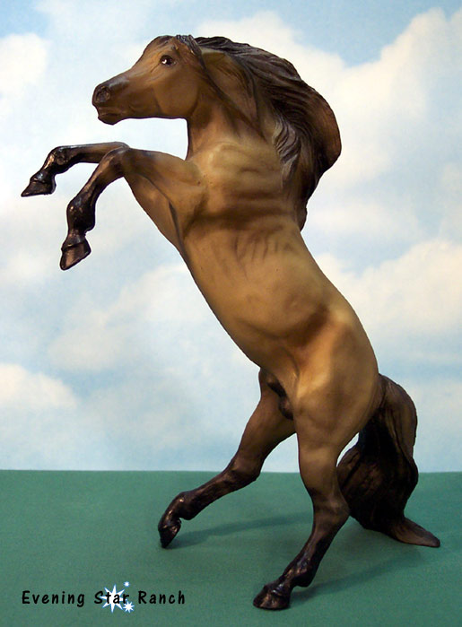 Breyer Classic Fighting Mesteno - 4811 Sombra