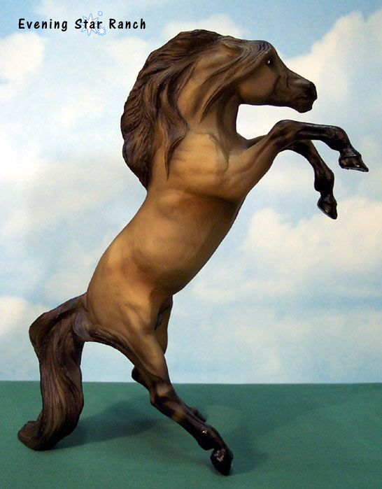 Breyer Classic Fighting Mesteno - 4811 Sombra