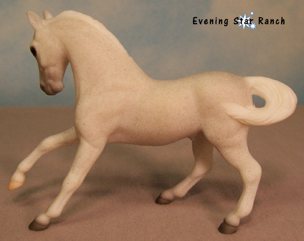Breyer Stablemate Warmblood - 701774