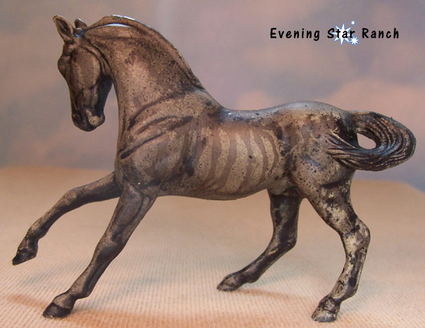 Breyer Stablemate Warmblood - Mini Cryptic 710016