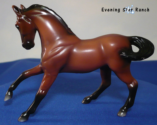 Breyer Stablemate Warmblood - Mini Molokai 711080
