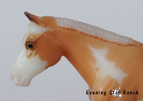 Breyer Stablemate Loping Quarter Horse Dungaree - 5396