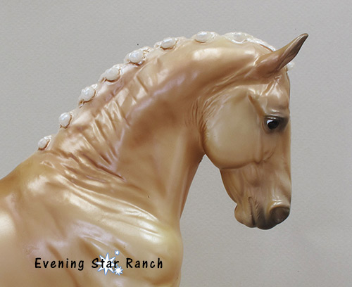 Breyer Traditional Totilas - 700120 Winter Wonderland