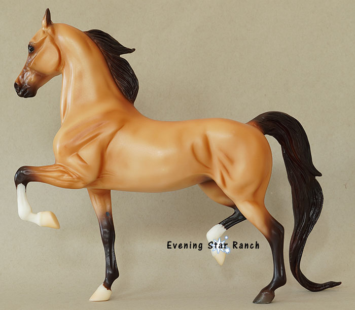 Breyer Traditional National Show Horse - Madison Avenue 1179